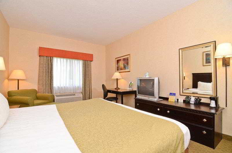 Western 3* Danville