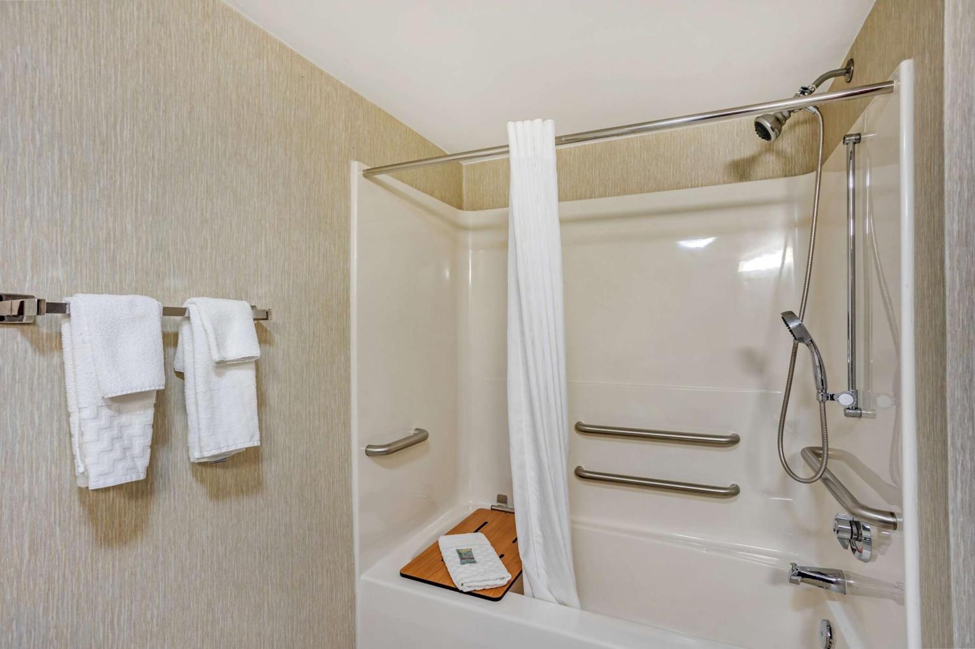 Hotel Western 3*